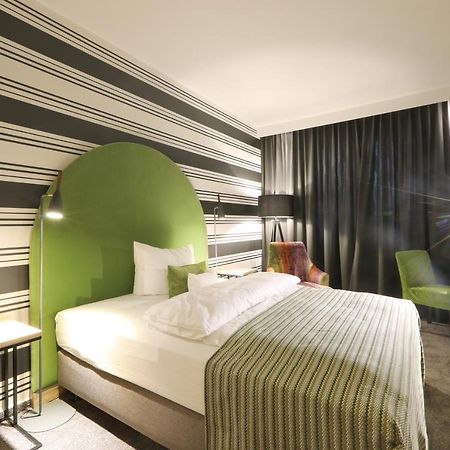 Naegler'S Fine Lounge Hotel Oestrich-Winkel Eksteriør bilde